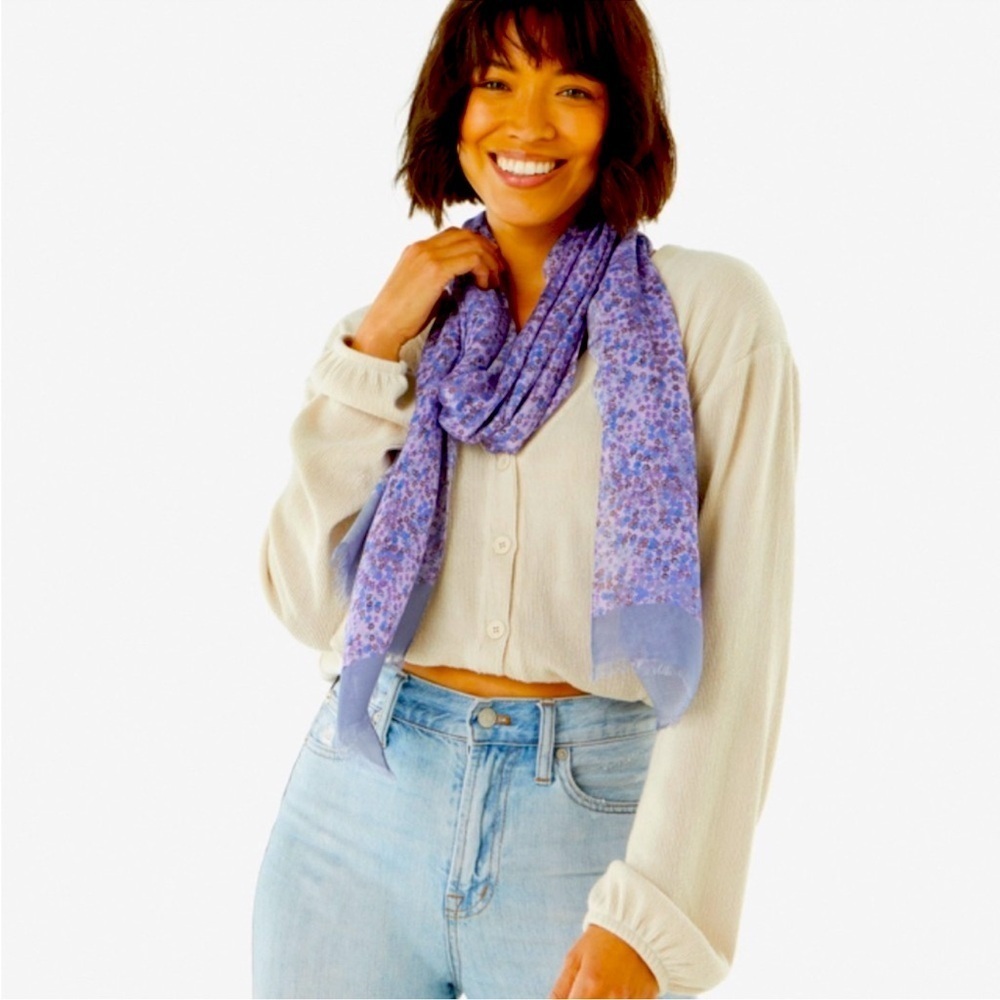 NWOT Rebecca Minkoff Lavender Delicate Blossom fringe Long Scarf